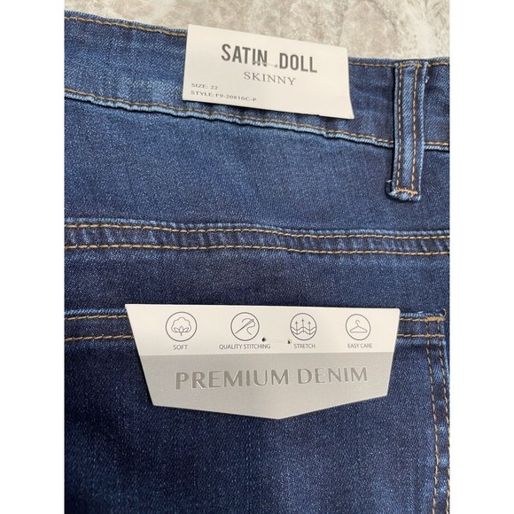 Satin Doll Bedazzled Skinny Jeans NWT Size 22 Style# F9-20810C-P Dark Wash - Picture 5 of 7